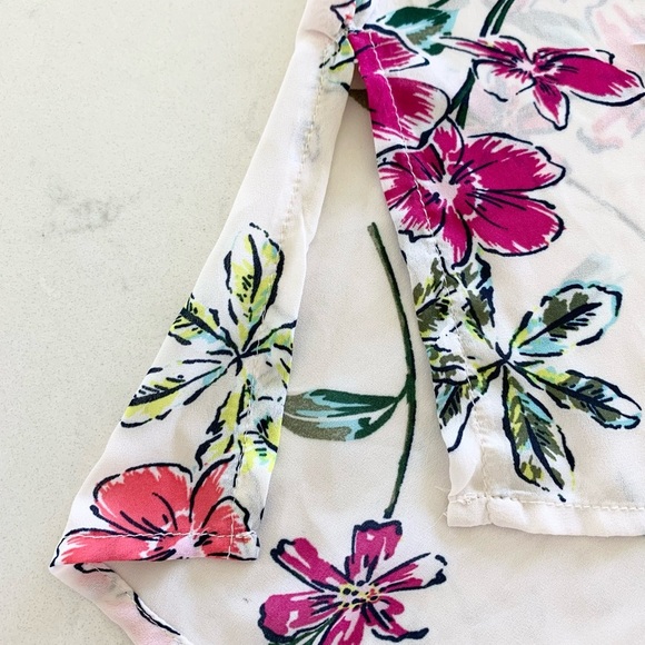 Time and Tru Safari Floral Coverup - Picture 5 of 7